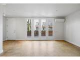325 Graham St - Photo 8