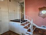 156 Ash St - Photo 16