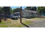 156 Ash St - Photo 4