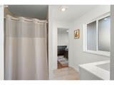 770 Pine Ave - Photo 17