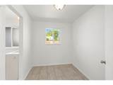 770 Pine Ave - Photo 18