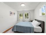 770 Pine Ave - Photo 19