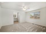 391 Nancy Ave - Photo 18