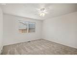 391 Nancy Ave - Photo 22