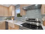 5658 Delaware Ave - Photo 14