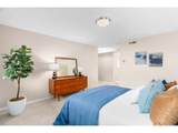 2323 Park Pl - Photo 19
