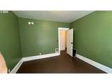 3122 Williams Ave - Photo 17