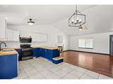 1511 Gladys Dr - Photo 9
