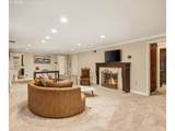 2744 Sherwood Dr - Photo 30