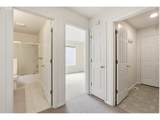 2640 Vintage Ave - Photo 18