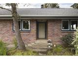 540 9TH St - Photo 5