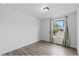 3848 8TH St - Photo 14