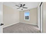 2350 Maplewood Dr - Photo 38