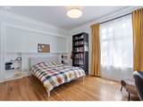 1811 Couch St - Photo 8