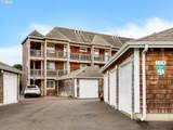 1108 Holladay Dr - Photo 4