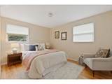 1695 Hallinan St - Photo 25