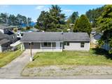 807 2ND St - Photo 35