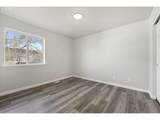 639 Browning Ave - Photo 9