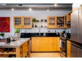 333 9TH Ave - Photo 4