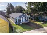 2213 10TH St - Photo 21