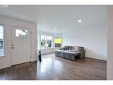 2213 10TH St - Photo 6