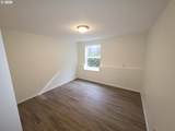 9257 Clinton St - Photo 11