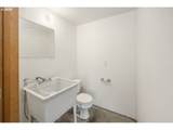 246 Freeman Ave - Photo 42