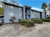 10010 Hall Blvd - Photo 1