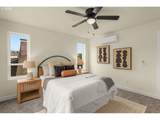8639 Fox St - Photo 17