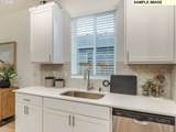 225 28TH St - Photo 10