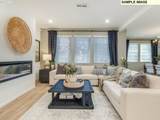 225 28TH St - Photo 29