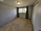 3127 Chateau Ave - Photo 18