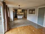 3127 Chateau Ave - Photo 8