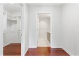1025 Couch St - Photo 30