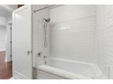 1025 Couch St - Photo 32