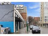 1025 Couch St - Photo 37