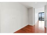 1025 Couch St - Photo 9