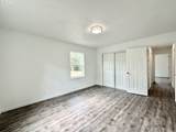 13533 Division St - Photo 18