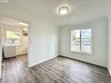 13533 Division St - Photo 8
