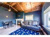 3310 Jetty Ave - Photo 5