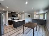 1123 Laura St - Photo 12
