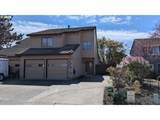 4040 Wynnwood Dr - Photo 2