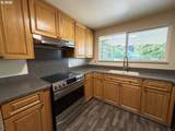 900 Rowe St - Photo 12