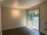 900 Rowe St - Photo 15