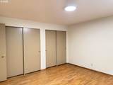 900 Rowe St - Photo 19
