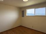 900 Rowe St - Photo 23