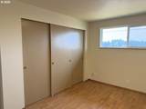 900 Rowe St - Photo 27