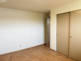 900 Rowe St - Photo 28