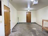 900 Rowe St - Photo 32