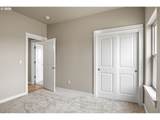 925 Sand Pines Ave - Photo 13
